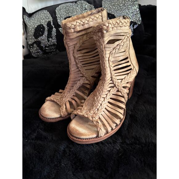 Puma x hello kitty ralph sampson womens mid sneakers sz 7 - Picture 4 of 11